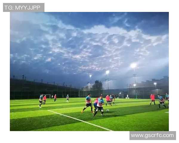 足球lw引领新风潮探索球场内外的激情与梦想